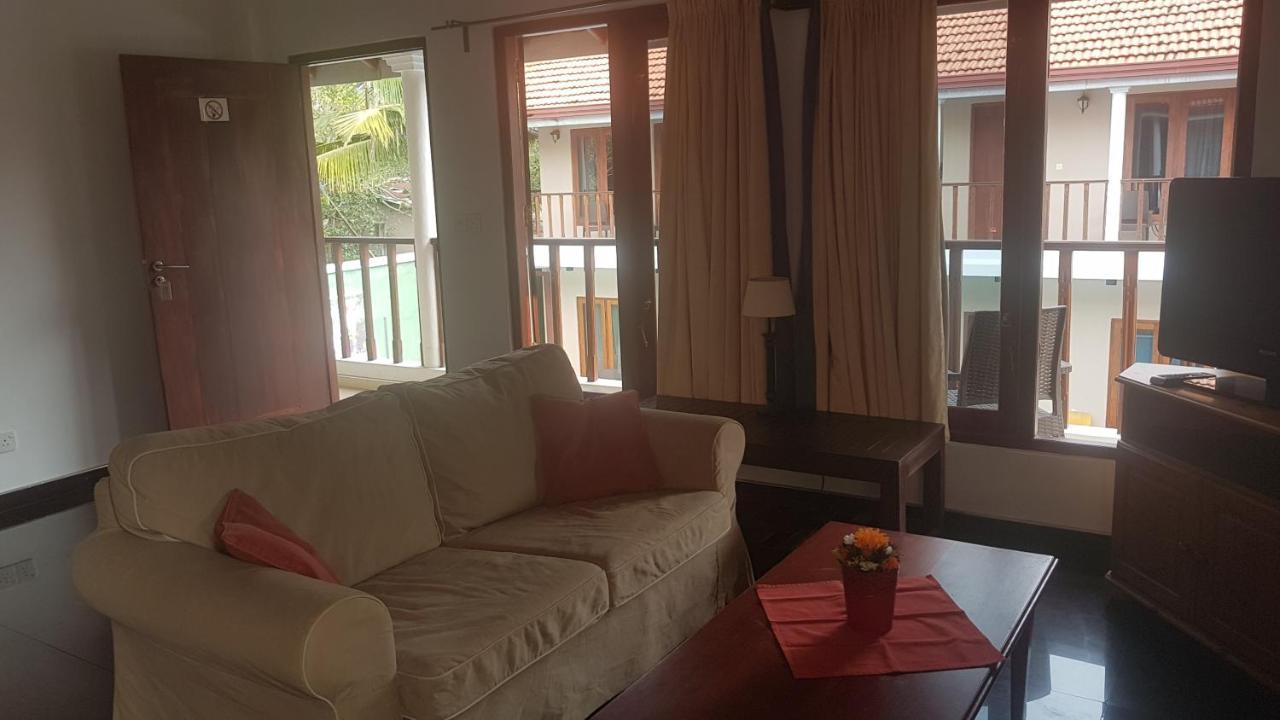 Ronny Cottage Negombo Exterior foto